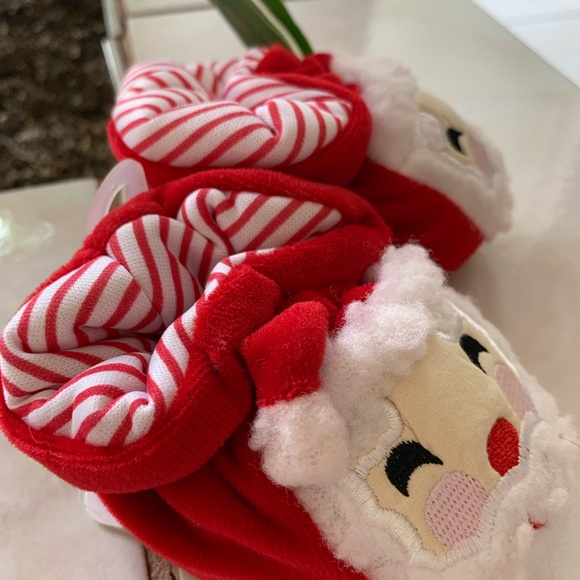 BABY DEER CHRISTMAS SANTA CLAUS BOOTIES WITH RATTLES NEW WITH TAG - Picture 5 of 8